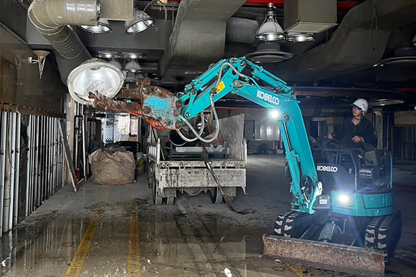 内装解体工事　横須賀市 三浦市